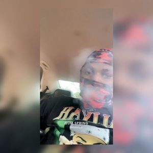 Meet your Posher, Dee